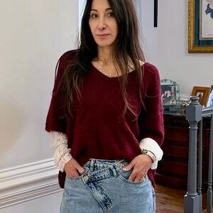 FROM PARIS FRACE Burgundy V-Neck Sweater With Lace Trim sleeves